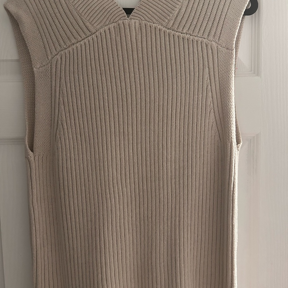 H&M Cream Ribbed Sleeveless Top